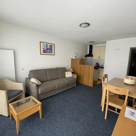 Le - Piscine - Pour 6 Personnes Mae-4933